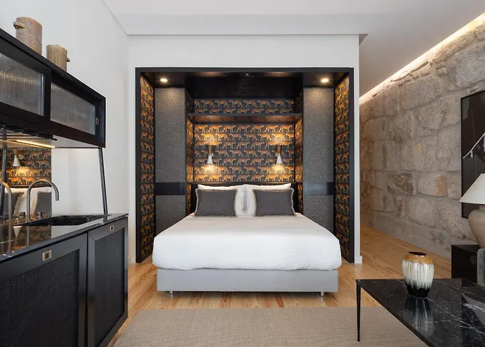 Libere Laranjais 4* Порту