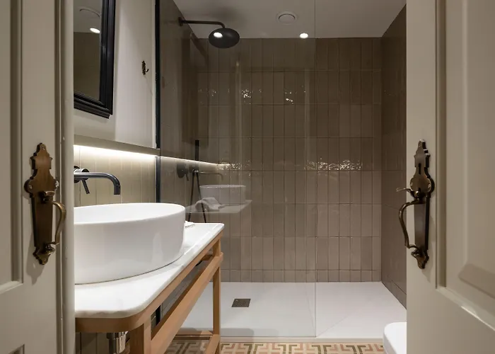 Libere Laranjais Otel